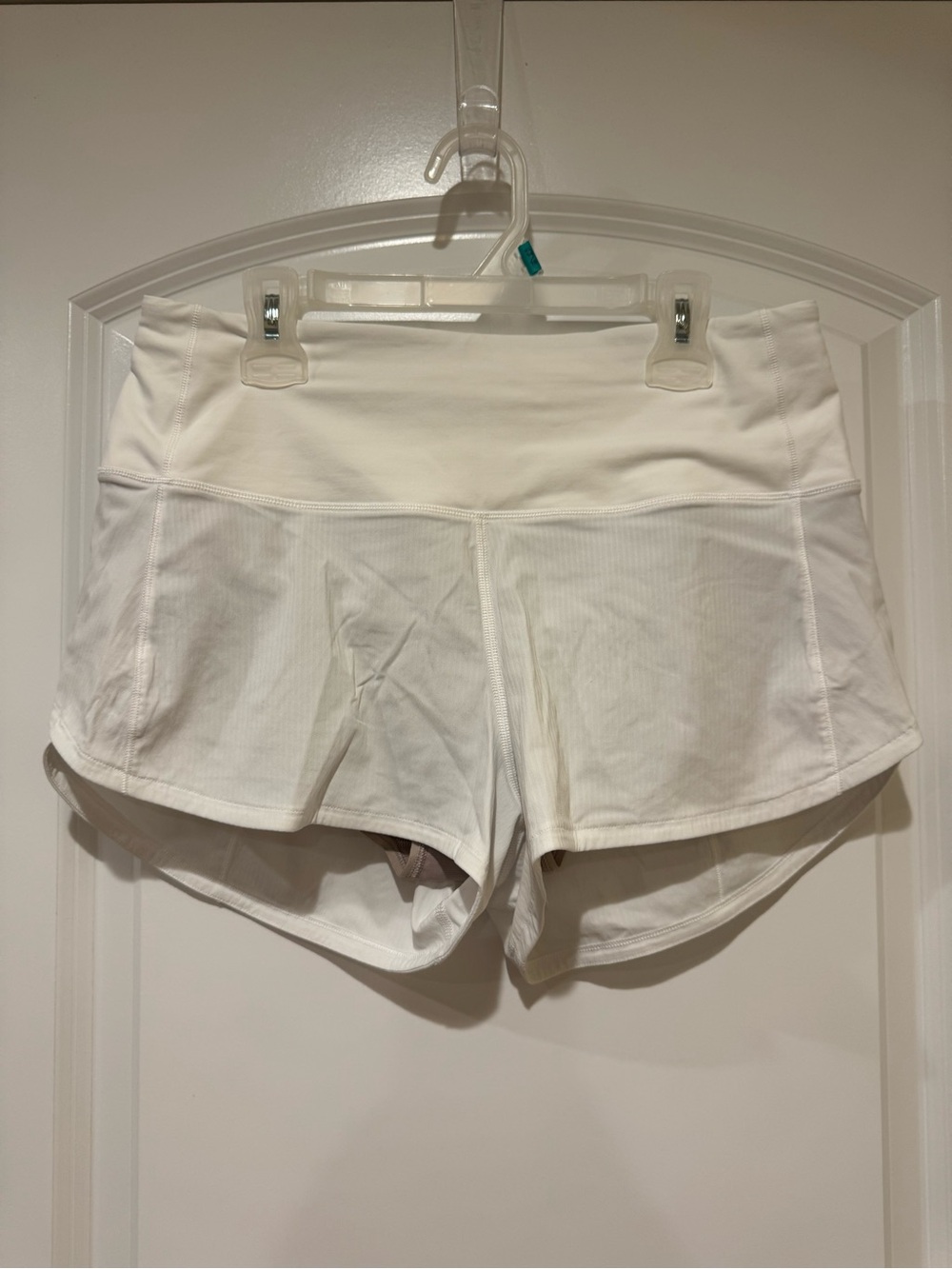 lululemon athletica White speed up High-Rise Athletic Shorts 2.5”